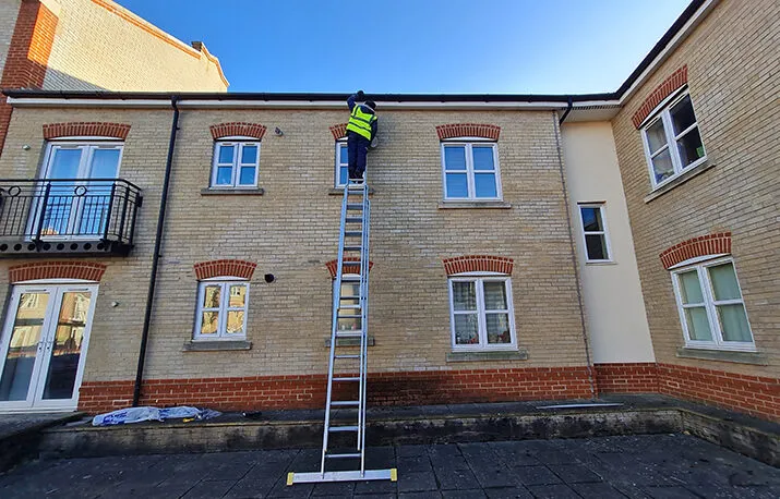 Gutter & Downpipe Clearance London